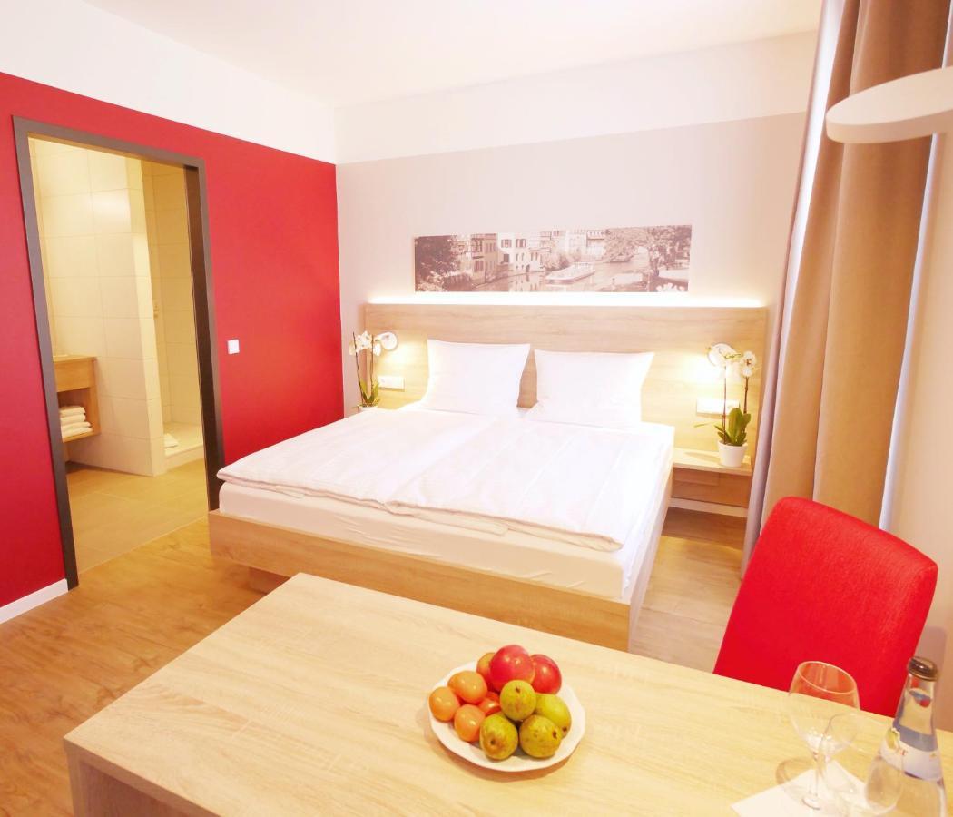 Kelko 1A Hotel Kehl エクステリア 写真